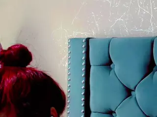 annejulienne's Live Sex Cam Show