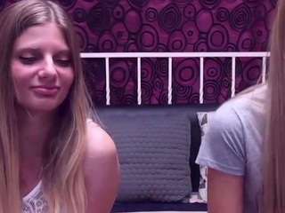 blondedolls camsoda