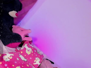 White, Small Tits, Hd, Young A Camiqa – Free Live Video Chat with Strangers Online