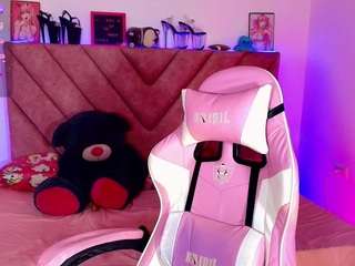 elysexidoll live cam profile