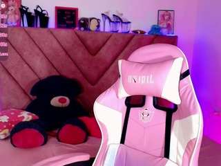 elysexidoll live cam profile