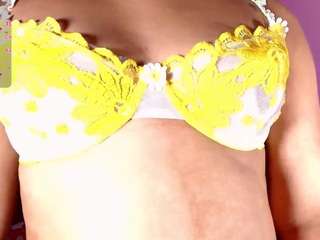 elysexidoll webcam model