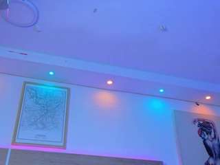 karol-scott live cam profile