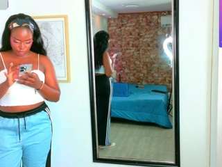 karol-scott's CamSoda show and profile