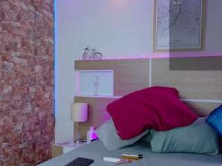 KAROL-SCOTT live webcam show