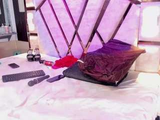 anny-run69 webcam model