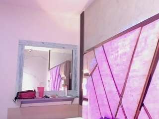 Anny Run live cam preview