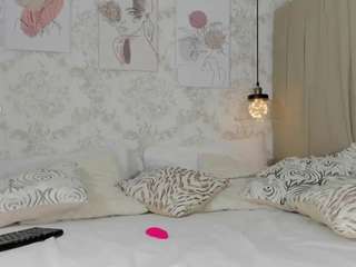 cataliinaevains webcam