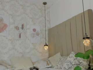 cataliinaevains webcam model