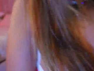 Live webcam model cataliinaevains on Soda Cams