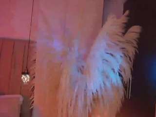 Live webcam model cataliinaevains on Soda Cams