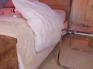 cataliinaevains webcam