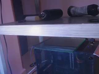 Cataliinaevains's cam show statistics and live stream