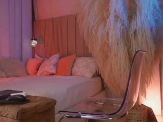 cataliinaevains Sex Cam Show