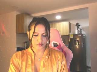 isabellaxts Live Webcam on CamSoda