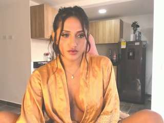 isabellaxts Live Webcam on CamSoda