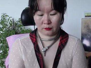 le modèle akiramm est en webcam porno dans un show sur le site camsoda, il possède les tags suivants: anal,blowjob,cum,dildo,feet,japanese,masturbation,mature,middle aged,hd,milf