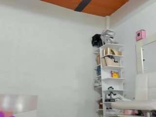 emilhornett Live Webcam on CamSoda
