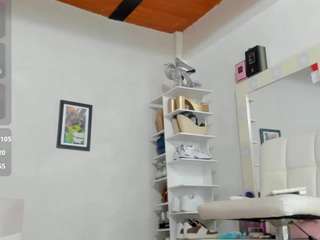  emilhornett chat room