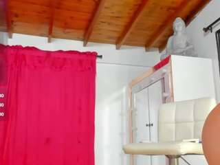 emilhornett Live Webcam on CamSoda