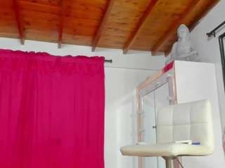 emilhornett Live Webcam on CamSoda