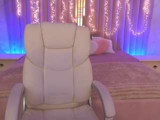 Live webcam model jeysypotter on Soda Cams