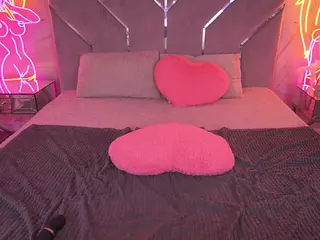 CrystalBarbie's Live Sex Cam Show