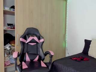 zaria-ivanov webcam model