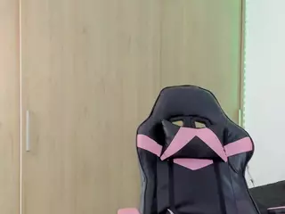 zaria-ivanov's Live Sex Cam Show