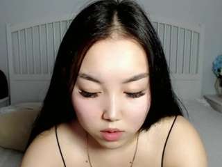 ammilien's Cam show and profile