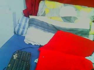 Freakynaughty86 live webcam on Soda Cams