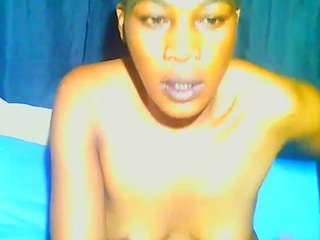 Freakynaughty86 live cam on CamSoda