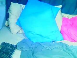 Freakynaughty86 live webcam show