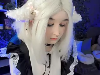 KitsuneMiku's Live Sex Cam Show