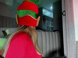 indianova's CamSoda show and profile