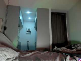 Live webcam model indianova on Soda Cams