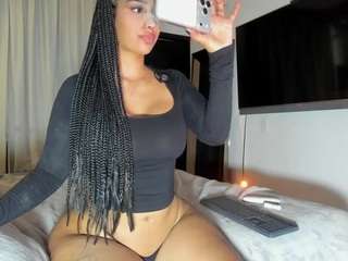 indianova Live Webcam on CamSoda