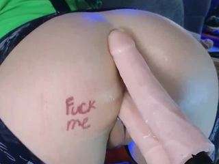LoLaHotWet