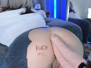 LoLaHotWet
