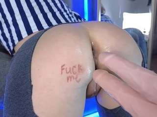 lolahotwet
