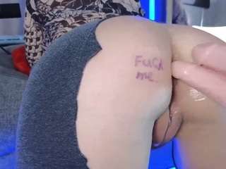 LoLaHotWet