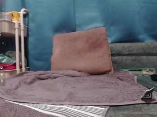 Viioletta19 live cam preview
