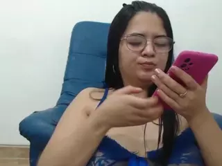 Viioletta19's Live Sex Cam Show