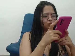 Viioletta19's Live Sex Cam Show