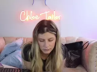chloetailor's Live Sex Cam Show