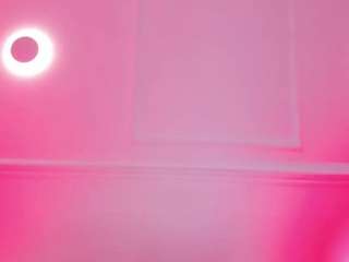 Live stream of sara-bonneth