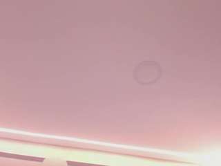 sara-bonneth live webcam show