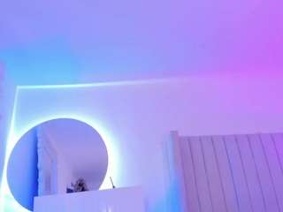 sara-bonneth live cam preview