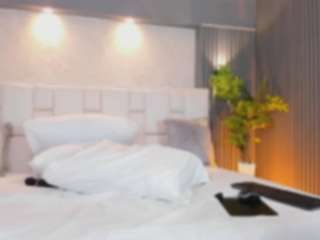 valeeriagarcia Live Webcam on CamSoda