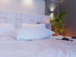 valeeriagarcia Live Webcam on CamSoda